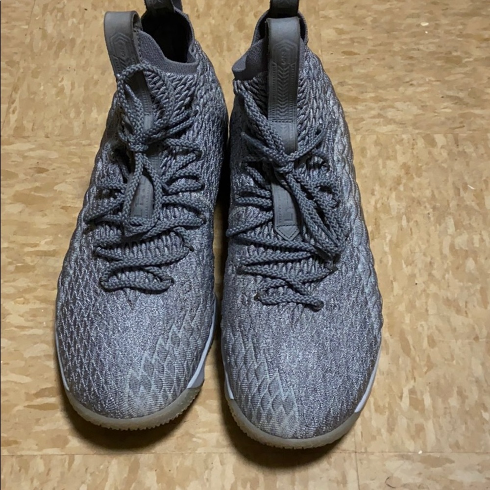 Nike LeBron 15 / City Series